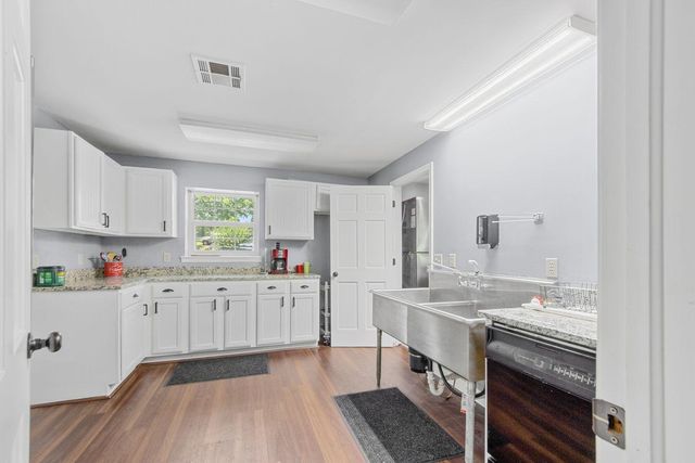 31990 S 624 Place 48, Grove, OK 74344