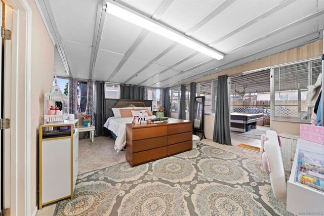 655 Robert Ave, Chula Vista, CA 91910