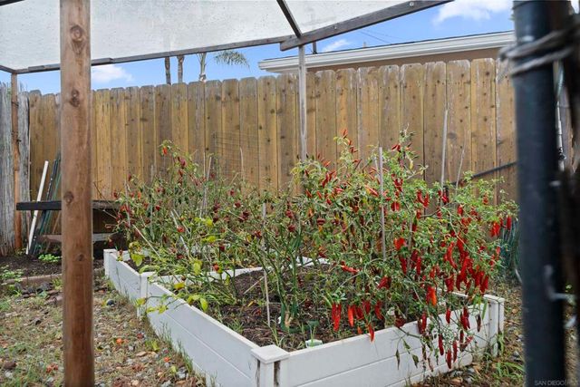 655 Robert Ave, Chula Vista, CA 91910