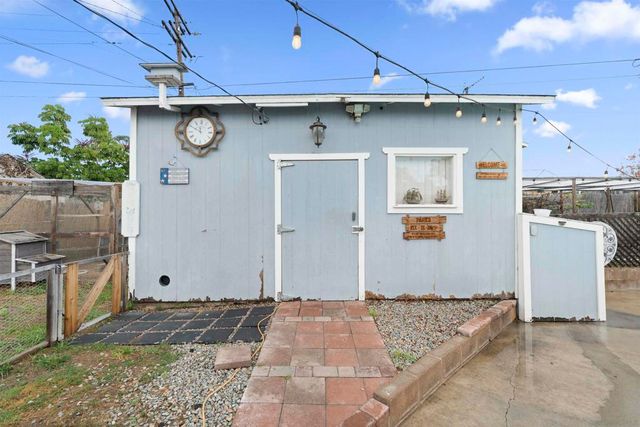 655 Robert Ave, Chula Vista, CA 91910