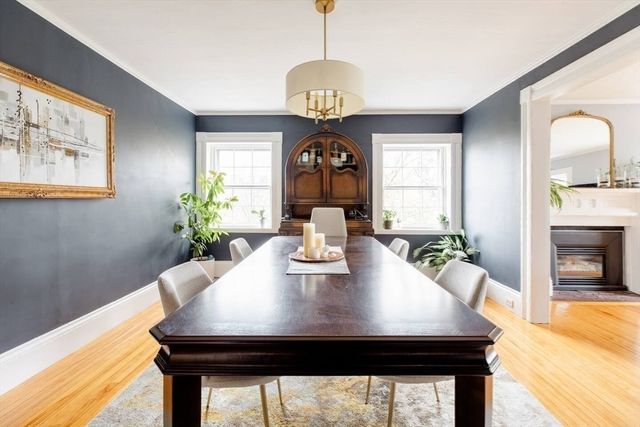 35 Washington Sq 3, Salem, MA 01970