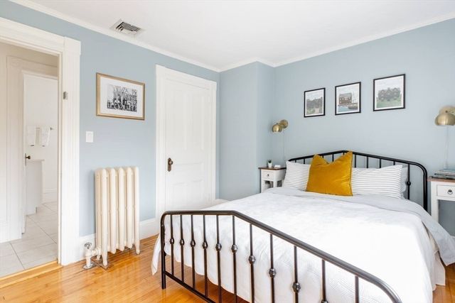 35 Washington Sq 3, Salem, MA 01970