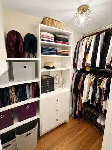 35 Washington Sq 3, Salem, MA 01970