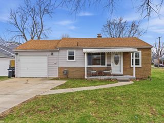 22721 Masonic Boulevard, Saint Clair Shores, MI 48082