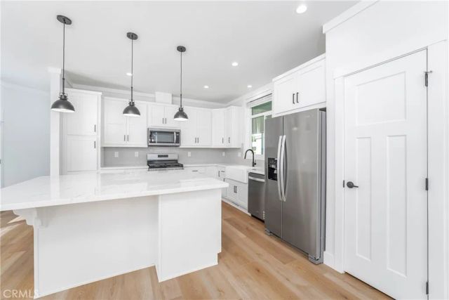 7205 Santa Barbara, Carlsbad, CA 92011