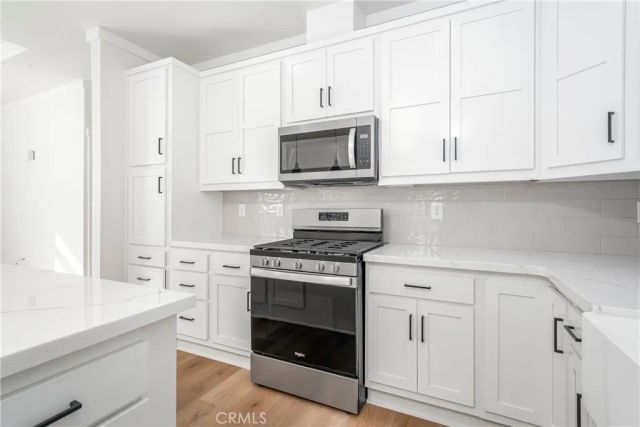 7205 Santa Barbara, Carlsbad, CA 92011