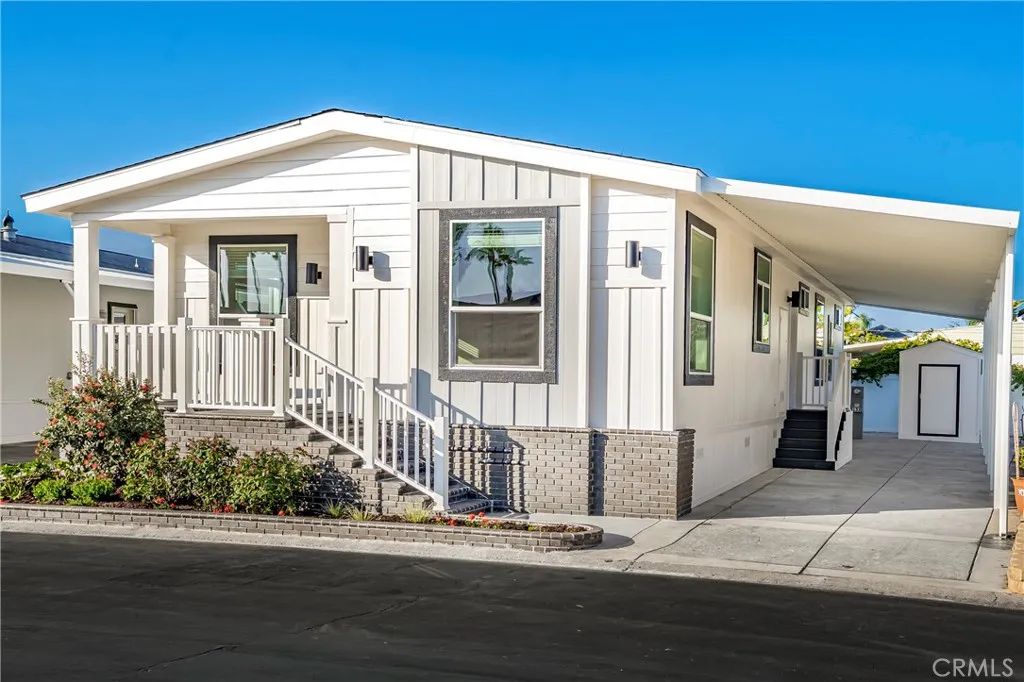 7205 Santa Barbara, Carlsbad, CA 92011