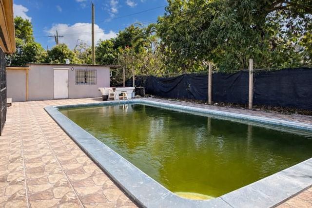 1230 NE 205th Terrace, Miami, FL 33179