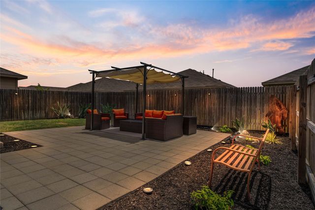 3213 Tilmon LN, Austin, TX 78725