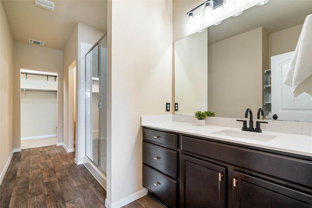 3213 Tilmon LN, Austin, TX 78725
