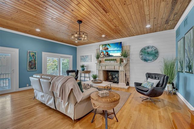 70 MOUND PLACE, Terra Ceia, FL 34250