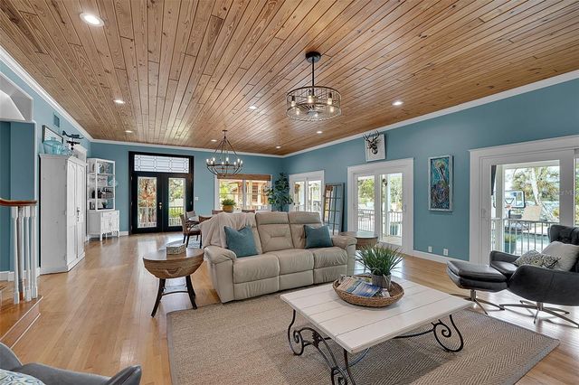 70 MOUND PLACE, Terra Ceia, FL 34250