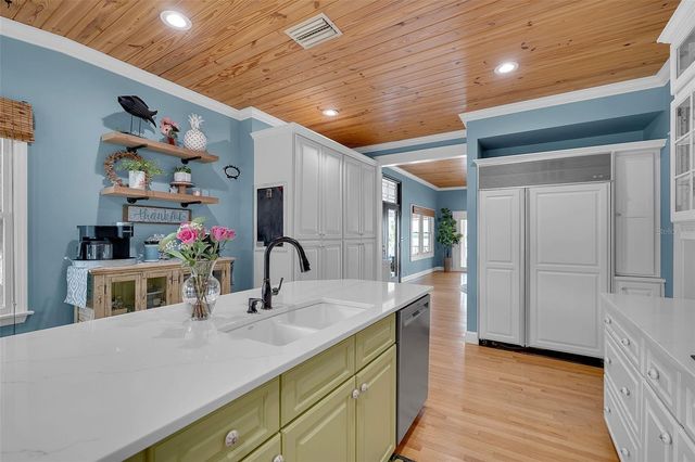 70 MOUND PLACE, Terra Ceia, FL 34250