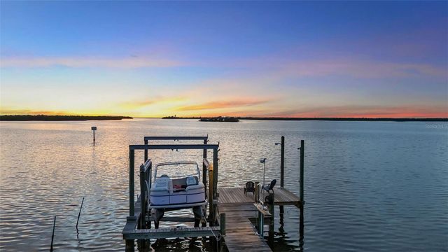 70 MOUND PLACE, Terra Ceia, FL 34250