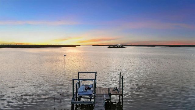 70 MOUND PLACE, Terra Ceia, FL 34250