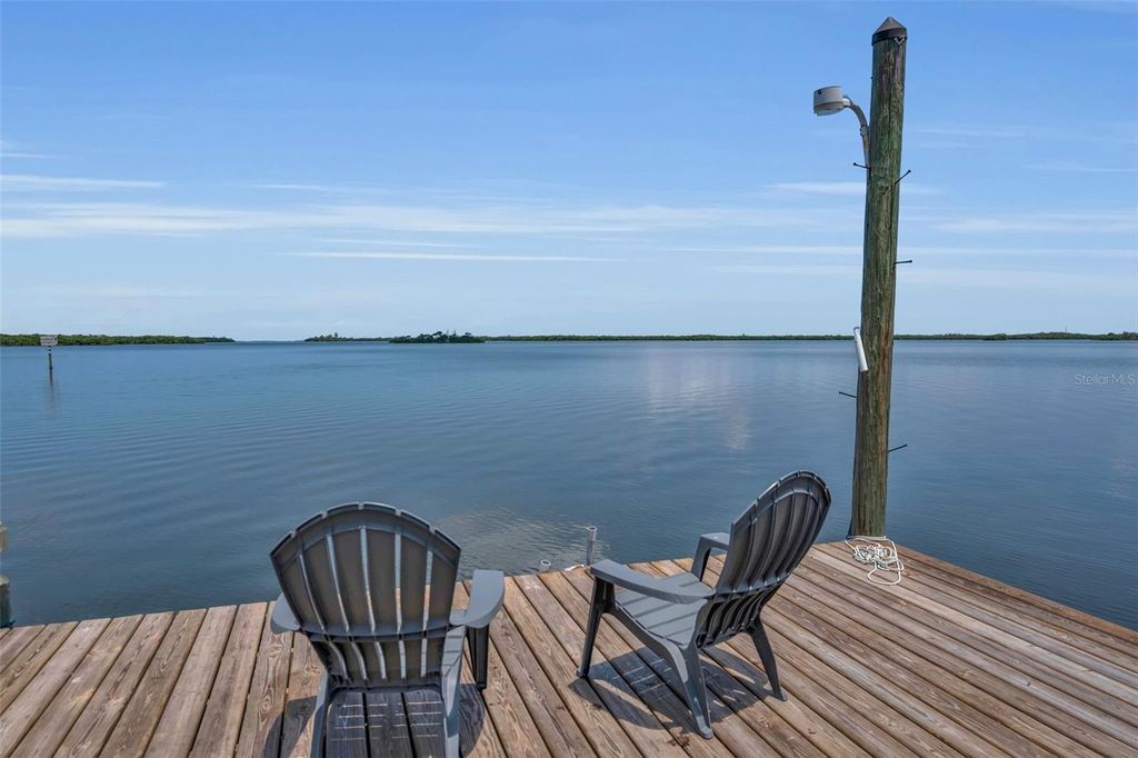 70 MOUND PLACE, Terra Ceia, FL 34250