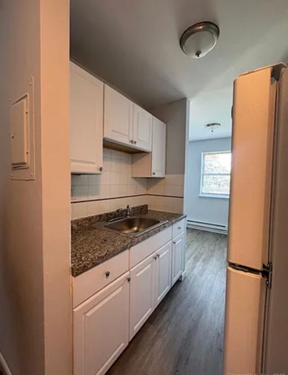 217 Hollister Avenue a8, Bridgeport, CT 06607