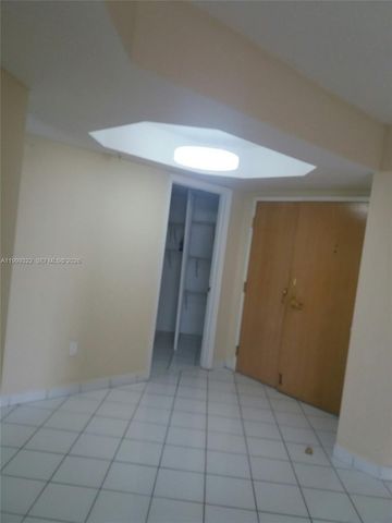 17275 Collins Avenue 801, Sunny Isles Beach, FL 33160