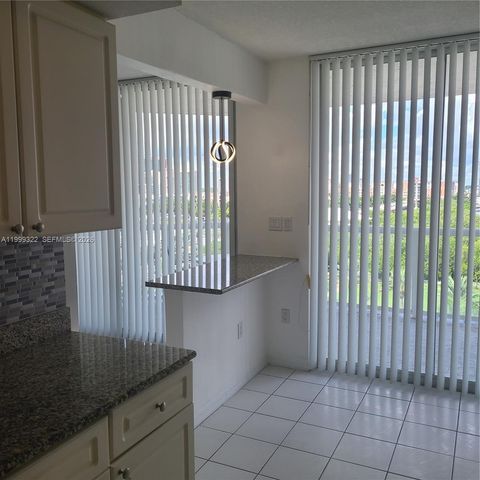 17275 Collins Avenue 801, Sunny Isles Beach, FL 33160
