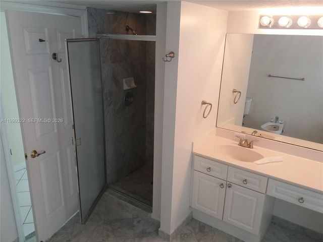 17275 Collins Avenue 801, Sunny Isles Beach, FL 33160
