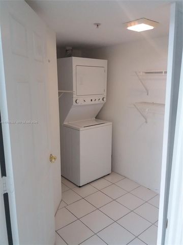 17275 Collins Avenue 801, Sunny Isles Beach, FL 33160