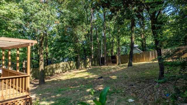 13204 Laurel Oaks, Little Rock, AR 72211