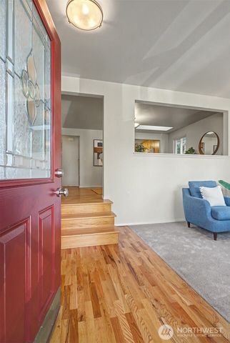 2021 NE 97th Street, Seattle, WA 98115