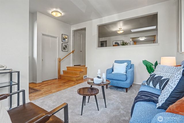 2021 NE 97th Street, Seattle, WA 98115