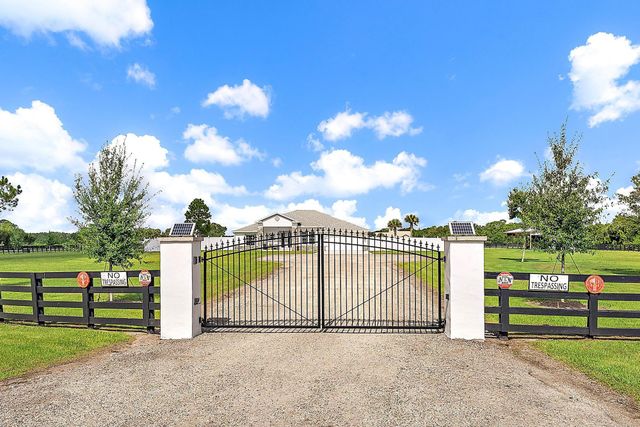 13615 SE 26th Lane, Okeechobee, FL 34974