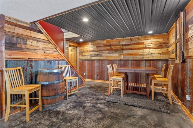 12929 REEDER Street, Overland Park, KS 66213