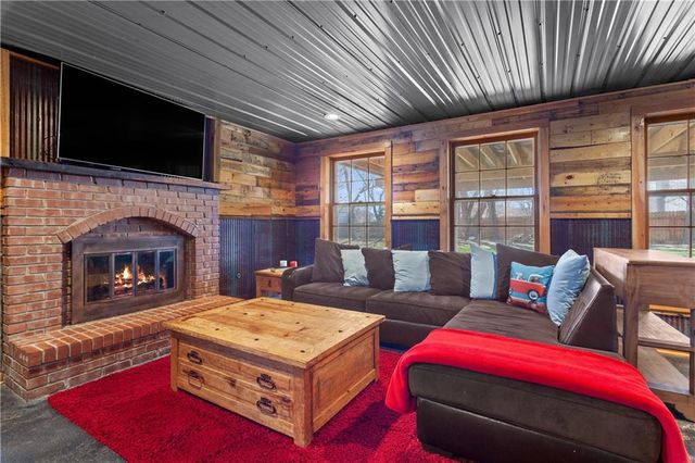 12929 REEDER Street, Overland Park, KS 66213