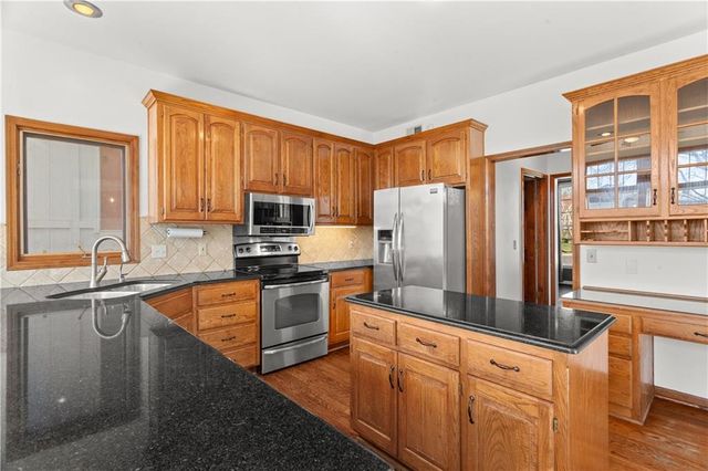 12929 REEDER Street, Overland Park, KS 66213