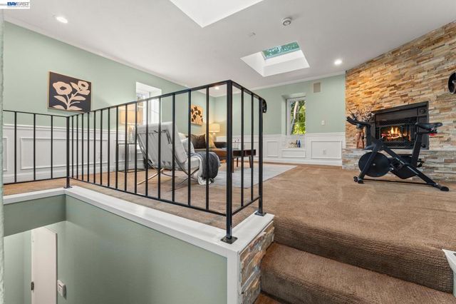 4571 Ewing Rd, Castro Valley, CA 94546