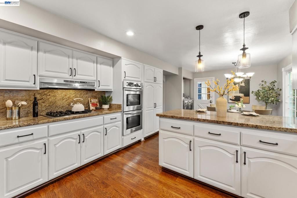 Image 17 of property listing at 4571 Ewing Rd, Castro Valley, CA 94546