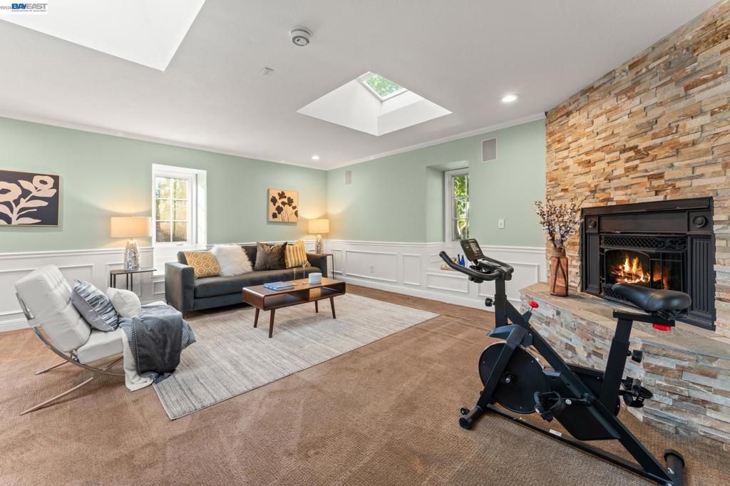 Image 47 of property listing at 4571 Ewing Rd, Castro Valley, CA 94546