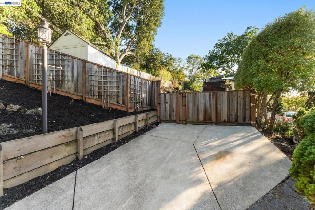 Image 52 of property listing at 4571 Ewing Rd, Castro Valley, CA 94546