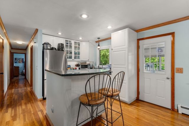 12 Ruby Rd, Saugus, MA 01906