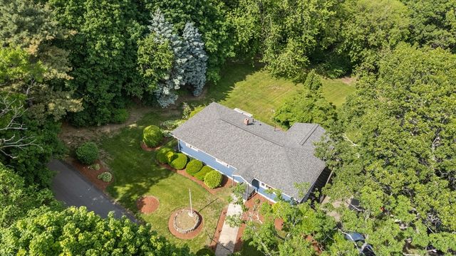 12 Ruby Rd, Saugus, MA 01906