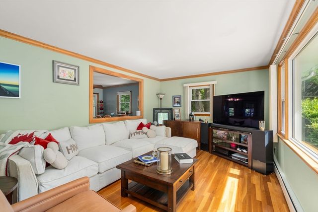 12 Ruby Rd, Saugus, MA 01906