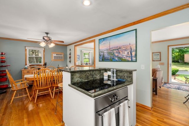 12 Ruby Rd, Saugus, MA 01906