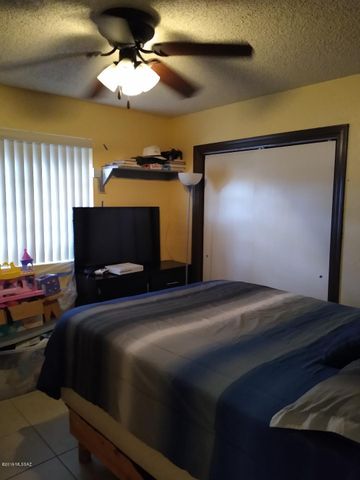 446 Calle Pinzon, Rio Rico, AZ 85648