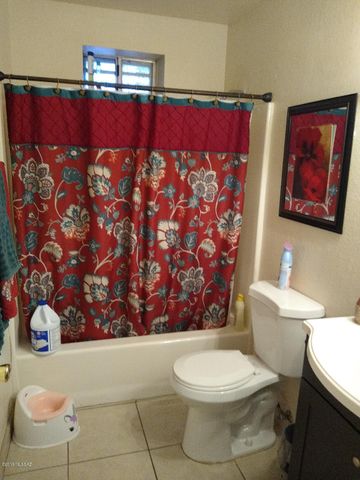 446 Calle Pinzon, Rio Rico, AZ 85648