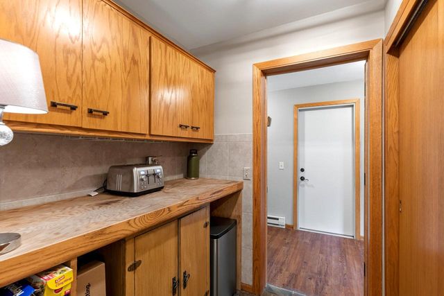 5099 Valley TRAIL, West Bend, WI 53095