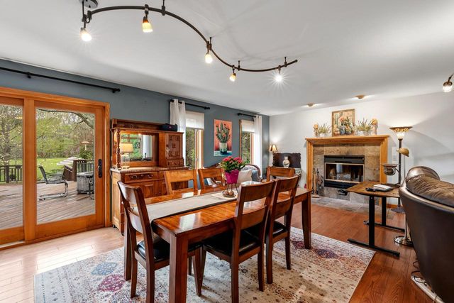 5099 Valley TRAIL, West Bend, WI 53095
