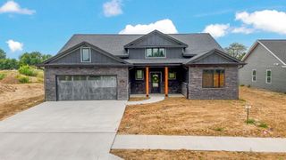 5725 KESTREL LP, Columbia, MO 65202