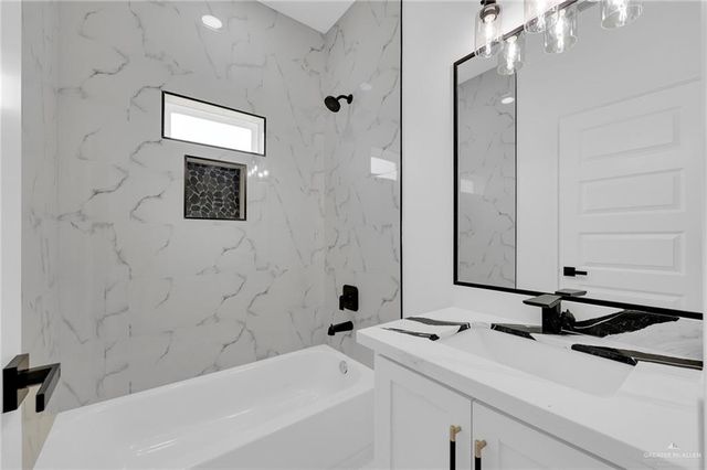 3433 E Kidd Avenue, Edinburg, TX 78542