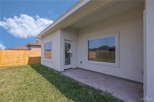 3433 E Kidd Avenue, Edinburg, TX 78542