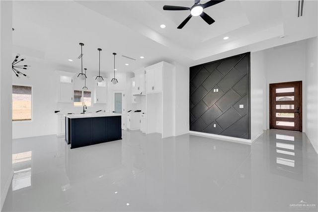 3433 E Kidd Avenue, Edinburg, TX 78542