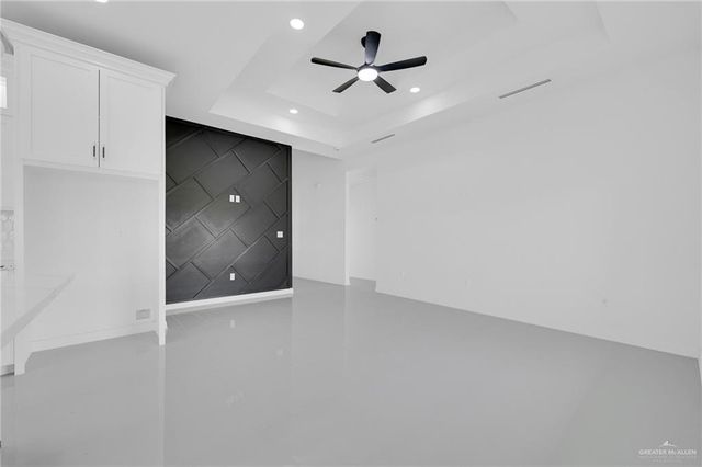 3433 E Kidd Avenue, Edinburg, TX 78542