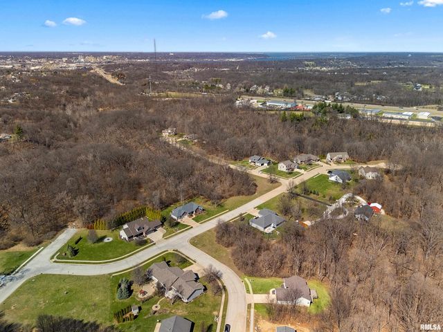 105 KAYLEA Court, East Peoria, IL 61611